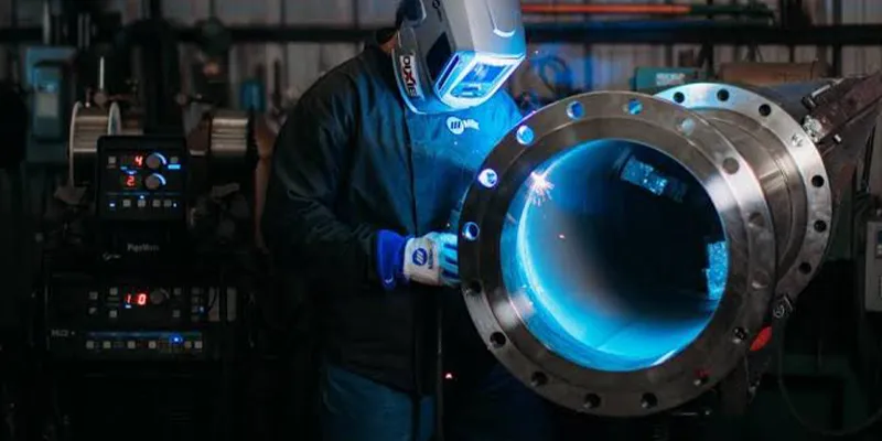 Repair Welding of In-Service Stainless Steel Piping Repair Welding of In-Service Stainless Steel Piping